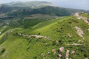 范弗里特：我们明天任务艰巨 必须从一开场就打好比赛